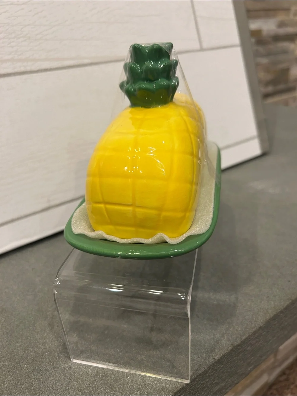 Ceramic Pineapple Butter Dish in Yellow and Green
